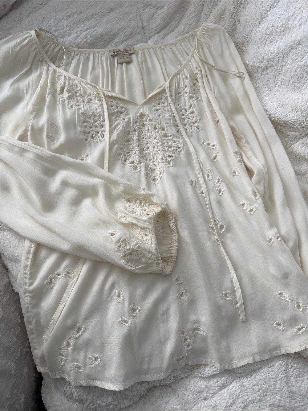 Lucky Brand Cream Embroidered Peasant Blouse
